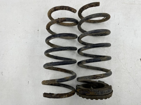 Sprężyna tylna Fiat Panda 2 II 03-12r. sprężyny tylne zawieszenia Komplet Sprężyna tylna Fiat Panda 2 II 03-12r. sprężyny tylne zawieszenia Komplet