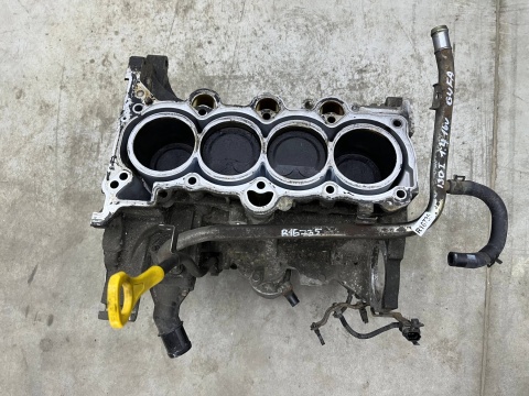 Blok silnika Hyundai i30 i20 ix20 Venga Ceed Rio 07r.- 1.4 16v DOHC benzyna WAŁ TŁOKI cały dół kod G4FA 