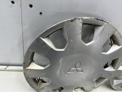 Kołpak Mitsubishi Colt VI 6 Z30 04-12r. oryginalne r14 14 cali 4szt. KOMPLET 3982so10 Kołpak Mitsubishi Colt VI 6 Z30 04-12r. oryginalne r14 14 cali 4szt. KOMPLET 3982so10