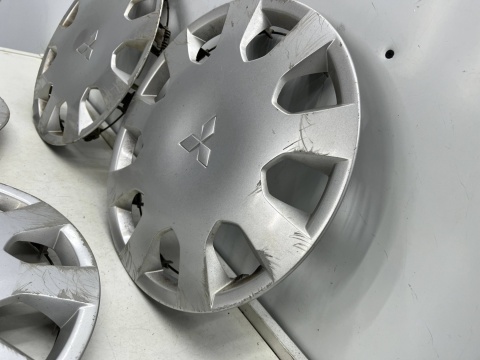 Kołpak Mitsubishi Colt VI 6 Z30 04-12r. oryginalne r14 14 cali 4szt. KOMPLET 3982so10 Kołpak Mitsubishi Colt VI 6 Z30 04-12r. oryginalne r14 14 cali 4szt. KOMPLET 3982so10