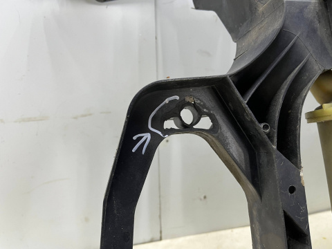Pas przedni Fiat Panda 2 II 03-12r. kompletny z wiatrakiem i chłodnicami belka wzmocnienie Pas przedni Fiat Panda 2 II 03-12r. kompletny z wiatrakiem i chłodnicami belka wzmocnienie