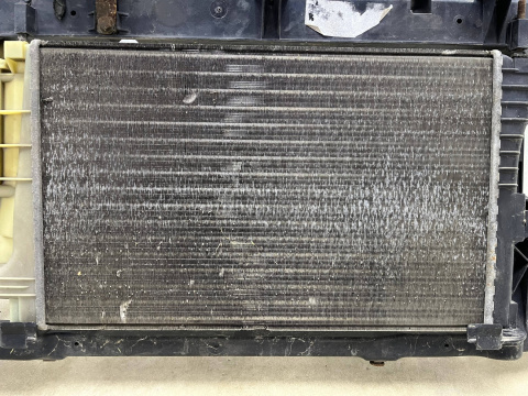 Pas przedni Fiat Panda 2 II 03-12r. kompletny z wiatrakiem i chłodnicami belka wzmocnienie Pas przedni Fiat Panda 2 II 03-12r. kompletny z wiatrakiem i chłodnicami belka wzmocnienie