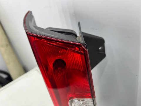 Lampa Mercedes Sprinter III w910 w907 19r.- lewa tylna oryginalna lewy tył Lampa Mercedes Sprinter III w910 w907 19r.- lewa tylna oryginalna lewy tył