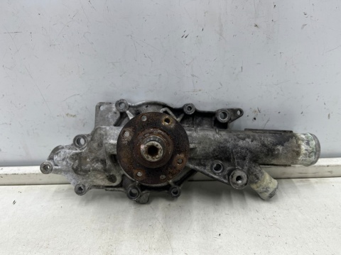 Pompa wody Mercedes Vito Viano w639 03-14r. 2.2 CDI r6462011010 Pompa wody Mercedes Vito Viano w639 03-14r. 2.2 CDI r6462011010