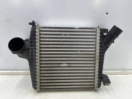 Chłodnica intercoolera VW Touareg III Audi Q7 II 4m Cayenne III 9y 18r.- prawy intercooler oryginał 4m0145804br