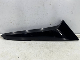 Listwa Mazda CX-30 CX30 19r.- PRAWA nakładka szyby klapy bagażnika spoiler blenda dfr5-519b1 dfr5-b09b2