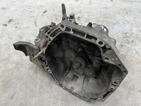 Skrzynia biegów Renault Kangoo I 97-08r. manualna kod JR5124 7701717734 Skrzynia biegów Renault Kangoo I 97-08r. manualna kod JR5124 7701717734