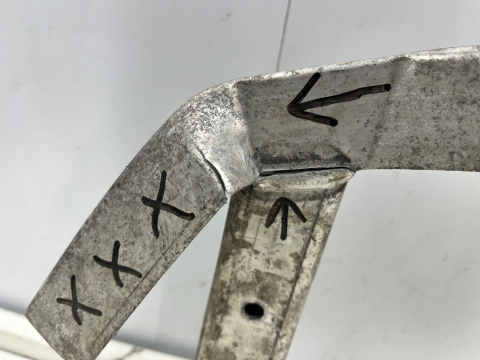 Belka zderzaka BMW 5 G30 G31 17-24r. DOLNE przednie wzmocnienie zderzaka chłodnic przód 7385290 Belka zderzaka BMW 5 G30 G31 17-24r. DOLNE przednie wzmocnienie zderzaka chłodnic przód 7385290