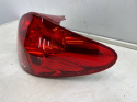 Lampa Peugeot 207 HB 06-09r. 3d 5d PRAWA tylna w błotnik EUROPA EU oryginalna PRAWY tył z wkładem 9649986580