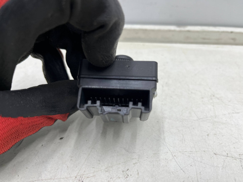 Przełącznik Opel Insignia A 08-13r. przycisk sterowanie lusterek na lusterka SKLADANE 13271831 Przełącznik Opel Insignia A 08-13r. przycisk sterowanie lusterek na lusterka SKLADANE 13271831