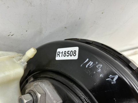 Pompa hamulcowa Opel Insignia A Saab 9-5 II 08-17r. 2.0 CDTi serwo wspomaganie hamulca EUROPA 13228183 Pompa hamulcowa Opel Insignia A Saab 9-5 II 08-17r. 2.0 CDTi serwo wspomaganie hamulca EUROPA 13228183