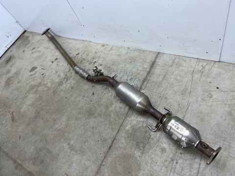 Wydech Mazda CX-5 II CX5 II KF 17r.- benzyna DWA katalizatory KOMPLET PYD9 3L27 979 Mazda PY03 Wydech Mazda CX-5 II CX5 II KF 17r.- benzyna DWA katalizatory KOMPLET PYD9 3L27 979 Mazda PY03