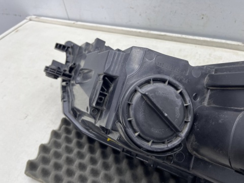 Lampa reflektor Skoda Octavia III LIFT 16-20r. lewa przednia na żarówkę H7 DRL LED lewy przód 5e1941015c Lampa reflektor Skoda Octavia III LIFT 16-20r. lewa przednia na żarówkę H7 DRL LED lewy przód 5e1941015c