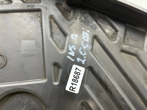 Obudowa rozrządu Opel Insignia A Astra J Zafira C Cruze Malibu Orlando 08-17r. 2.0 CDTi pokrywa osłona pasku 55564429 Obudowa rozrządu Opel Insignia A Astra J Zafira C Cruze Malibu Orlando 08-17r. 2.0 CDTi pokrywa osłona pasku 55564429