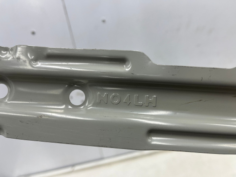 Poszycie Hyundai Ioniq 5 21r.- poprzeczka wewnętrzna wzmocnienie dachu NOWA ORYGINALNA 67172gi000 Poszycie Hyundai Ioniq 5 21r.- poprzeczka wewnętrzna wzmocnienie dachu NOWA ORYGINALNA 67172gi000