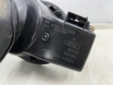 Klapka wlewu paliwa Ford Fiesta VII MK8 17-22r. nie przebita h1bb-a27936 Klapka wlewu paliwa Ford Fiesta VII MK8 17-22r. nie przebita h1bb-a27936