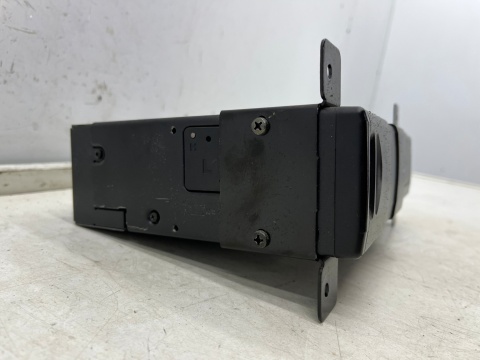 Radio BMW 3 5 7 E46 E39 E38 X5 E53 czytnik zmieniarka CD na 6 płyt 6913389 Radio BMW 3 5 7 E46 E39 E38 X5 E53 czytnik zmieniarka CD na 6 płyt 6913389