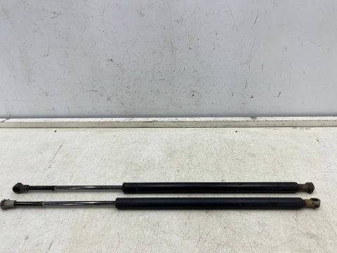 Siłownik BMW X5 E53 99-06r. teleskop sprężyna gazowa bagażnika klapy górnej KOMPLET 8402405 Siłownik BMW X5 E53 99-06r. teleskop sprężyna gazowa bagażnika klapy górnej KOMPLET 8402405
