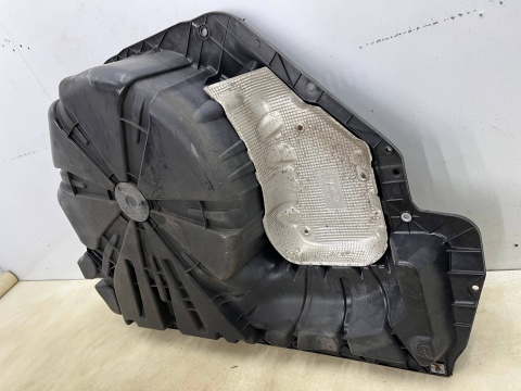 Podłoga bagażnika Renault Megane 2 II kombi 02-09r. wanna koła zapasowego plastikowa 8200299694 Podłoga bagażnika Renault Megane 2 II kombi 02-09r. wanna koła zapasowego plastikowa 8200299694