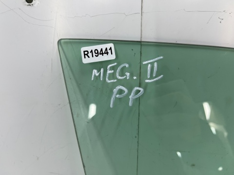 Szyba boczna Renault Megane 2 II HB kombi 02-09r. PRAWA przednia z drzwi oryginalna prawy przód Szyba boczna Renault Megane 2 II HB kombi 02-09r. PRAWA przednia z drzwi oryginalna prawy przód