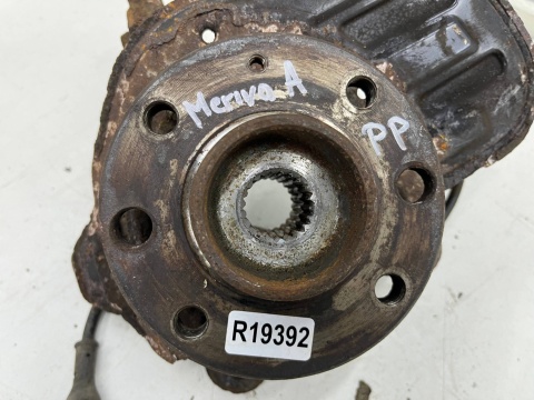 Zwrotnica Opel Meriva A 03-10r. 1.4 benzyna piasta prawa przednia czujnik ABS prawy przód Zwrotnica Opel Meriva A 03-10r. 1.4 benzyna piasta prawa przednia czujnik ABS prawy przód