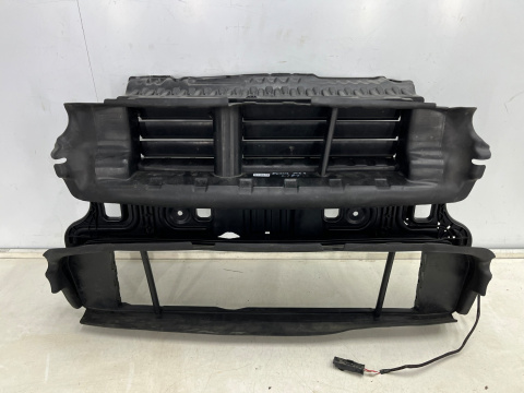Osłona chłodnicy Ford Focus MK3 LIFT 14-19r. żaluzja roleta kierownica wlot powietrza zderzaka pasa przedniego f1eb-8475-ag
