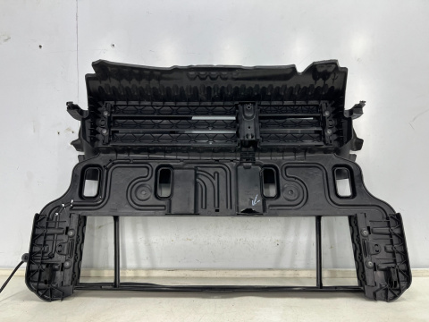 Osłona chłodnicy Ford Focus MK3 LIFT 14-19r. żaluzja roleta kierownica wlot powietrza zderzaka pasa przedniego f1eb-8475-ag Osłona chłodnicy Ford Focus MK3 LIFT 14-19r. żaluzja roleta kierownica wlot powietrza zderzaka pasa przedniego f1eb-8475-ag