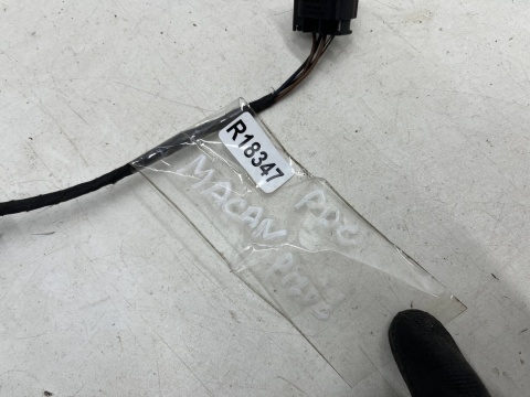 Wiązka Porsche Macan I 95b 14r.- przednia instalacja kable czujników PDC x4 zderzaka przód 95b971095a Wiązka Porsche Macan I 95b 14r.- przednia instalacja kable czujników PDC x4 zderzaka przód 95b971095a