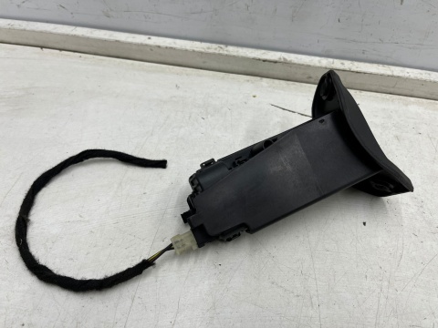 Siłownik klapki paliwa Opel Meriva A 03-10r. silniczek klapki wlewu 13224654 Siłownik klapki paliwa Opel Meriva A 03-10r. silniczek klapki wlewu 13224654