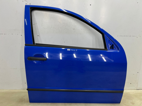 Drzwi Skoda Fabia 1 I 99-07r. prawe przednie prawy przód 4402 Drzwi Skoda Fabia 1 I 99-07r. prawe przednie prawy przód 4402