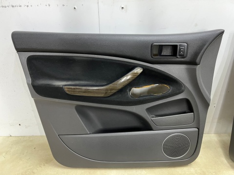 Tapicerka Ford C-Max MK1 LIFT 06-10r. boczki drzwi KOMPLET tapicerek prawy lewy tył przód EU Europa Tapicerka Ford C-Max MK1 LIFT 06-10r. boczki drzwi KOMPLET tapicerek prawy lewy tył przód EU Europa