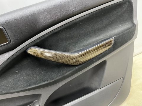 Tapicerka Ford C-Max MK1 LIFT 06-10r. boczki drzwi KOMPLET tapicerek prawy lewy tył przód EU Europa Tapicerka Ford C-Max MK1 LIFT 06-10r. boczki drzwi KOMPLET tapicerek prawy lewy tył przód EU Europa