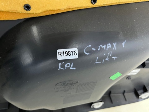 Tapicerka Ford C-Max MK1 LIFT 06-10r. boczki drzwi KOMPLET tapicerek prawy lewy tył przód EU Europa Tapicerka Ford C-Max MK1 LIFT 06-10r. boczki drzwi KOMPLET tapicerek prawy lewy tył przód EU Europa