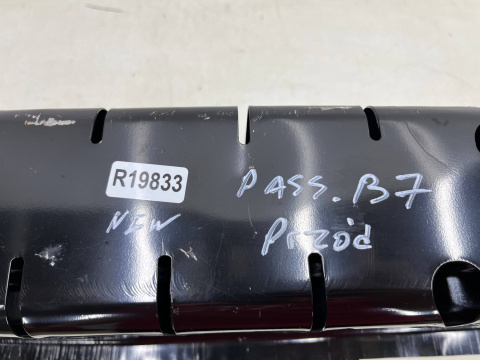 Belka zderzaka VW Passat B7 10-15r. przednie wzmocnienie pasa belka przód 3AA807109B Belka zderzaka VW Passat B7 10-15r. przednie wzmocnienie pasa belka przód 3AA807109B
