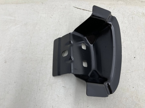 Poszycie VW Golf Sportsvan 14-20r. prawy uchwyt rygla zamka drzwi wzmocnienie słupka prawego tylnego 510809614 Poszycie VW Golf Sportsvan 14-20r. prawy uchwyt rygla zamka drzwi wzmocnienie słupka prawego tylnego 510809614