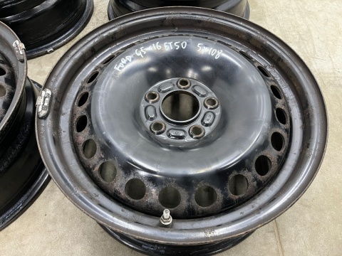 Felga Ford C-max Focus Kuga Mondeo 2004r.- 6,5jx16 5x108 ET50 felgi stalowe 16 cali Alcar 8325 KOMPLET Felga Ford C-max Focus Kuga Mondeo 2004r.- 6,5jx16 5x108 ET50 felgi stalowe 16 cali Alcar 8325 KOMPLET