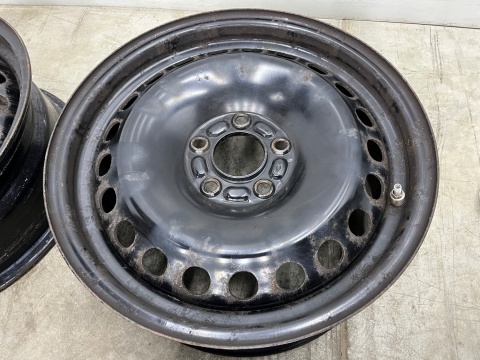 Felga Ford C-max Focus Kuga Mondeo 2004r.- 6,5jx16 5x108 ET50 felgi stalowe 16 cali Alcar 8325 KOMPLET Felga Ford C-max Focus Kuga Mondeo 2004r.- 6,5jx16 5x108 ET50 felgi stalowe 16 cali Alcar 8325 KOMPLET