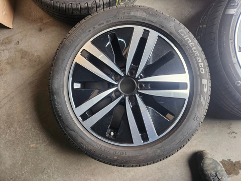 Felga Mercedes w177 CLA C118 X118 w247 CL c215 6.5jx17 ET44 5x112 felgi aluminiowe Z OPONAMI 17 cali oryginalne KOMPLET Felga Mercedes w177 CLA C118 X118 w247 CL c215 6.5jx17 ET44 5x112 felgi aluminiowe Z OPONAMI 17 cali oryginalne KOMPLET