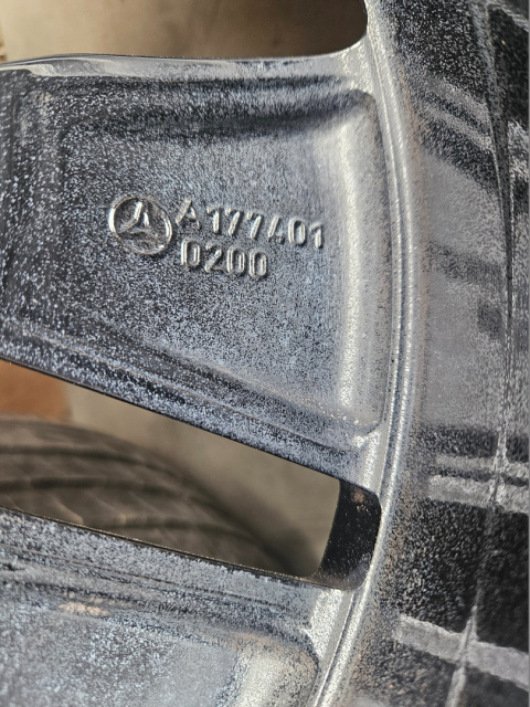 Felga Mercedes w177 CLA C118 X118 w247 CL c215 6.5jx17 ET44 5x112 felgi aluminiowe Z OPONAMI 17 cali oryginalne KOMPLET Felga Mercedes w177 CLA C118 X118 w247 CL c215 6.5jx17 ET44 5x112 felgi aluminiowe Z OPONAMI 17 cali oryginalne KOMPLET