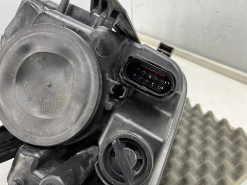 Lampa reflektor Ford C-Max MK1 CMax Mk1 LIFT 06-10r. LEWA przednia oryginalna H7 H1 lewy przód EUROPA 7m51-13w030-aa Lampa reflektor Ford C-Max MK1 CMax Mk1 LIFT 06-10r. LEWA przednia oryginalna H7 H1 lewy przód EUROPA 7m51-13w030-aa