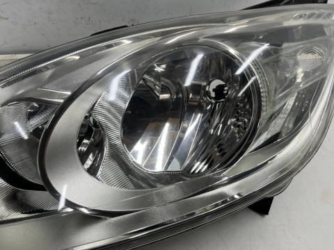Lampa reflektor Ford C-Max MK2 + Grand 10-14r. LEWA przednia oryginalna H7 H1 lewy przód EUROPA am51-13w030-ae Lampa reflektor Ford C-Max MK2 + Grand 10-14r. LEWA przednia oryginalna H7 H1 lewy przód EUROPA am51-13w030-ae