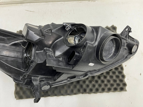 Lampa reflektor Ford C-Max MK2 + Grand 10-14r. LEWA przednia oryginalna H7 H1 lewy przód EUROPA am51-13w030-ae Lampa reflektor Ford C-Max MK2 + Grand 10-14r. LEWA przednia oryginalna H7 H1 lewy przód EUROPA am51-13w030-ae