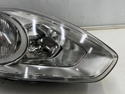 Lampa reflektor Ford C-Max MK2 + Grand 10-14r. PRAWA przednia oryginalna H7 H1 prawy przód EUROPA am51-13w029-ae Lampa reflektor Ford C-Max MK2 + Grand 10-14r. PRAWA przednia oryginalna H7 H1 prawy przód EUROPA am51-13w029-ae