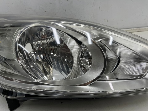 Lampa reflektor Ford C-Max MK2 + Grand 10-14r. PRAWA przednia oryginalna H7 H1 prawy przód EUROPA am51-13w029-ae Lampa reflektor Ford C-Max MK2 + Grand 10-14r. PRAWA przednia oryginalna H7 H1 prawy przód EUROPA am51-13w029-ae