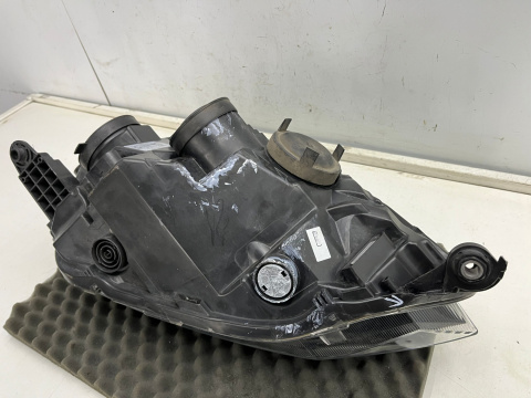 Lampa reflektor Skoda Fabia 3 III 14-18r. lewa przednia zwykła ORYGINALNA Europa lewy przód 6v1941015c Lampa reflektor Skoda Fabia 3 III 14-18r. lewa przednia zwykła ORYGINALNA Europa lewy przód 6v1941015c