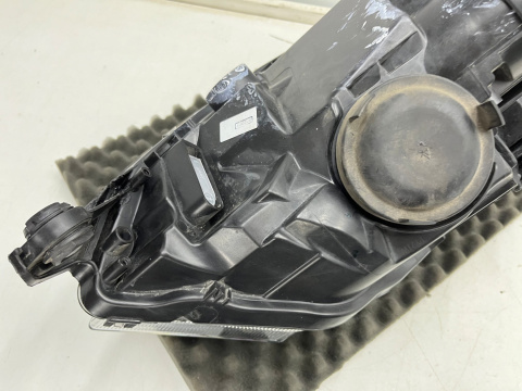 Lampa reflektor Skoda Fabia 3 III 14-18r. lewa przednia zwykła ORYGINALNA Europa lewy przód 6v1941015c Lampa reflektor Skoda Fabia 3 III 14-18r. lewa przednia zwykła ORYGINALNA Europa lewy przód 6v1941015c