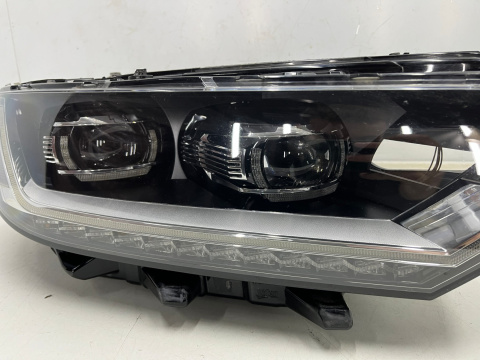 Lampa reflektor VW Passat B8 14-19r. przedlift FULL LED prawa przednia ORYGINALNA prawy przód 3g1941082c Lampa reflektor VW Passat B8 14-19r. przedlift FULL LED prawa przednia ORYGINALNA prawy przód 3g1941082c