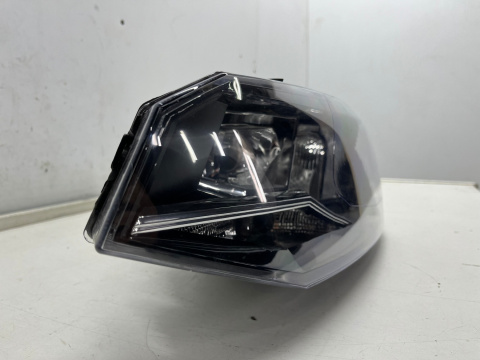 Lampa reflektor VW Polo 6 VI 2g 17-21r. LEWA przednia zwykła H7 lewy przód zamiennik TYC Lampa reflektor VW Polo 6 VI 2g 17-21r. LEWA przednia zwykła H7 lewy przód zamiennik TYC