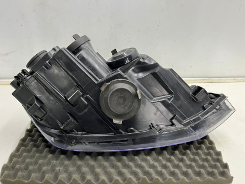 Lampa reflektor VW Polo 6 VI 2g 17-21r. LEWA przednia zwykła H7 lewy przód zamiennik TYC Lampa reflektor VW Polo 6 VI 2g 17-21r. LEWA przednia zwykła H7 lewy przód zamiennik TYC
