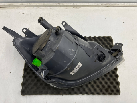 Lampa reflektor Ford Fiesta V MK6 LIFT 05-08r. LEWA przednia oryginalna H4 lewy przód EUROPA 6s61-13w030-ad Lampa reflektor Ford Fiesta V MK6 LIFT 05-08r. LEWA przednia oryginalna H4 lewy przód EUROPA 6s61-13w030-ad